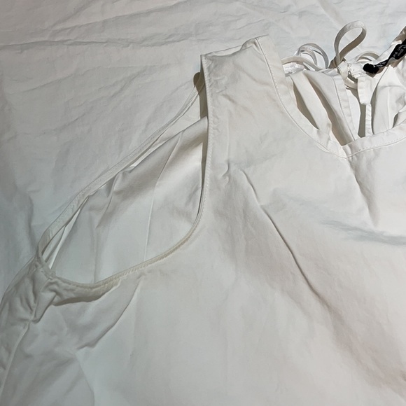 Zara dress - Picture 4 of 8